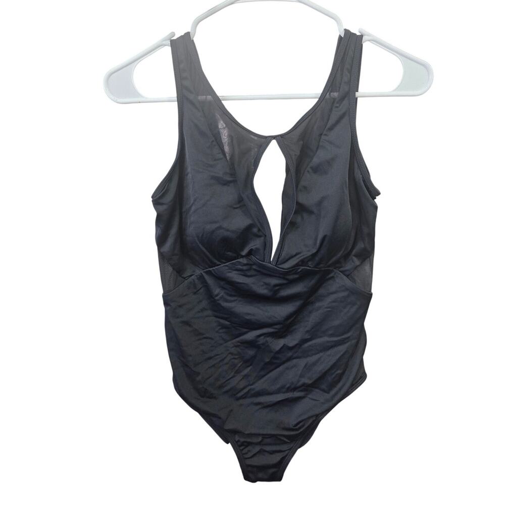 Black Cutout One-Piece Swimsuit – Time and Tru – L